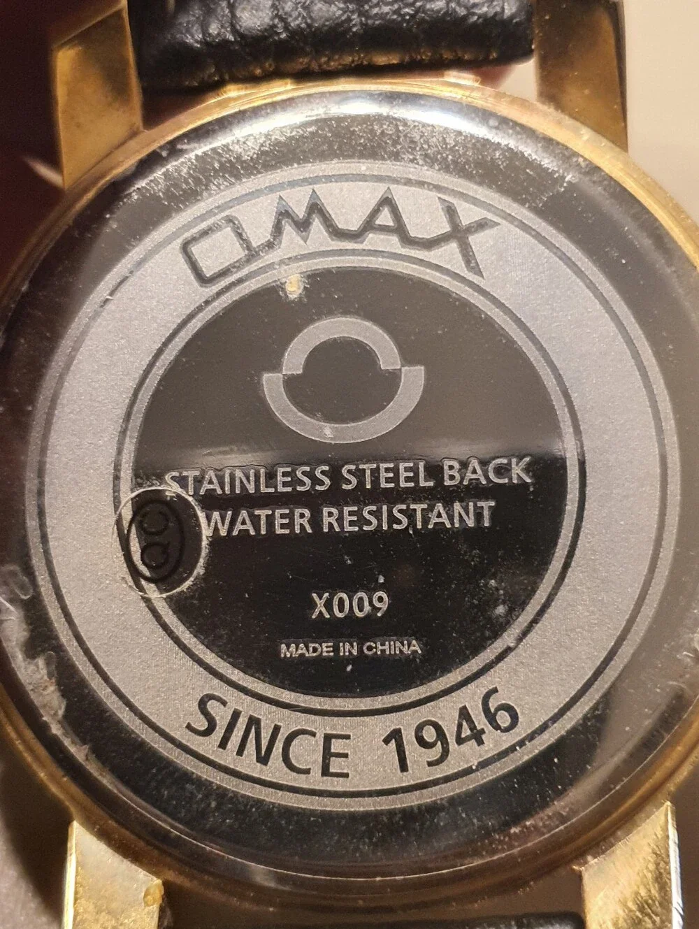 Omax Goldtone/Black Leather Diver Style Nen's Watch